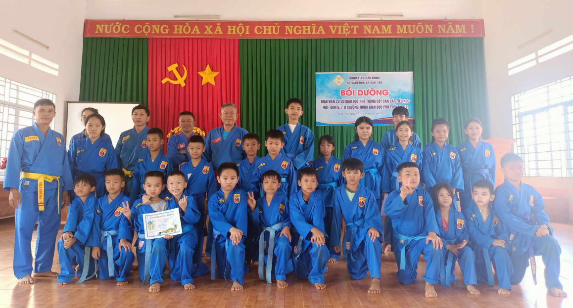CLB VOVINAM TRƯỜNG TIỂU HỌC TRẦN VĂN ƠN 